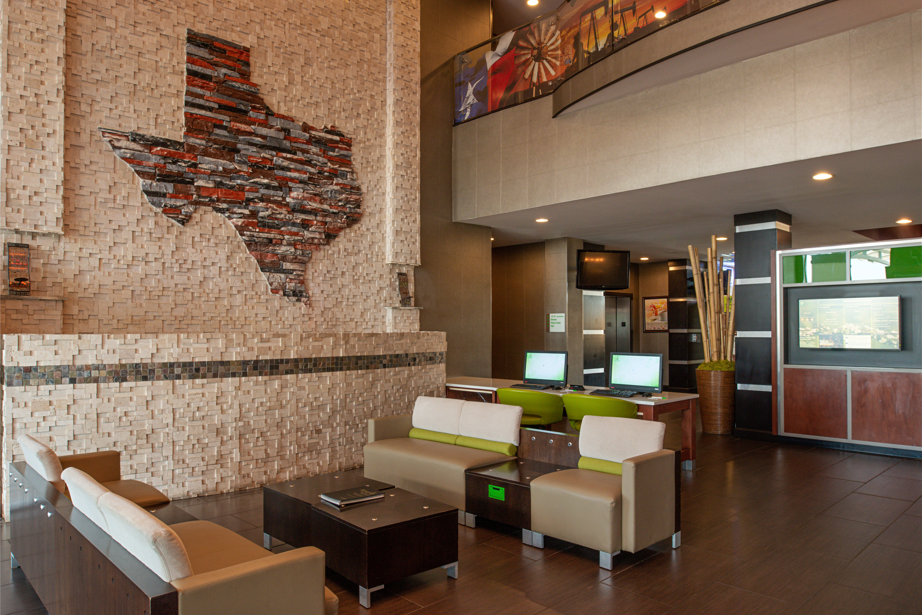 Holiday Inn Amarillo West Medical Center 15/24