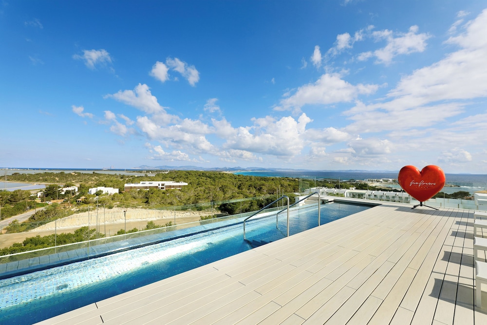 Five Flowers Hotel Formentera Melia Collection 43/49