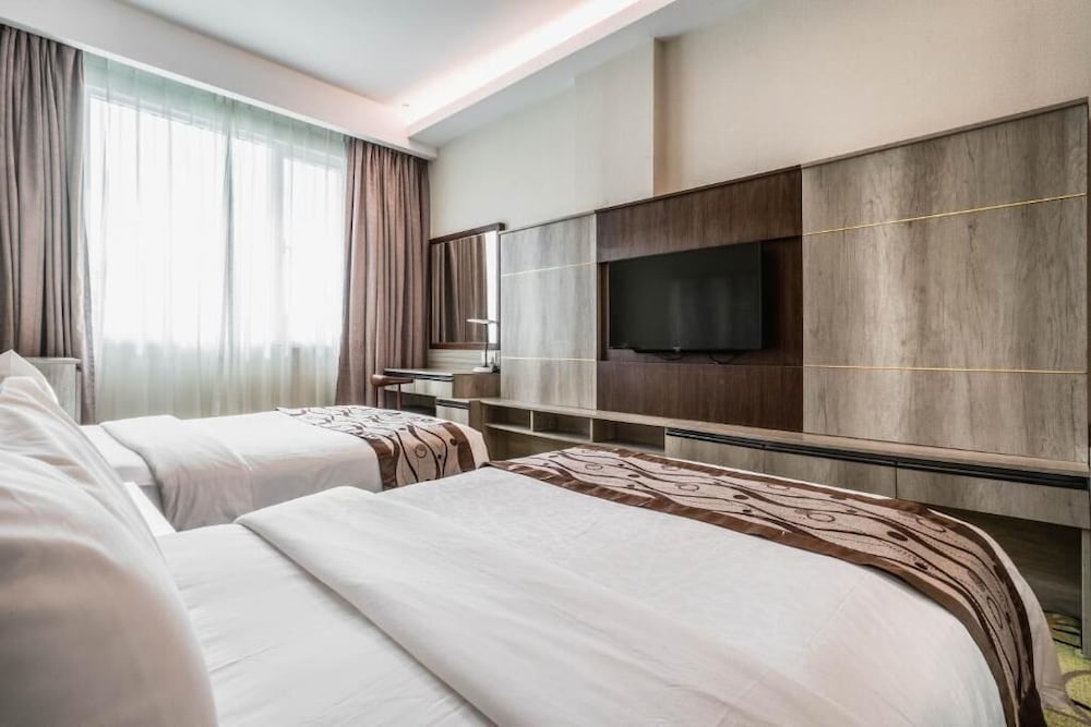 SUPERIOR, TWIN BEDS