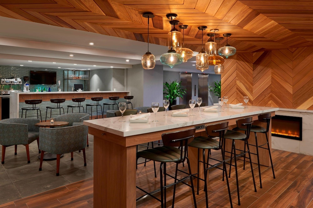 Fairfield by Marriott Montreal Downtown 44/45