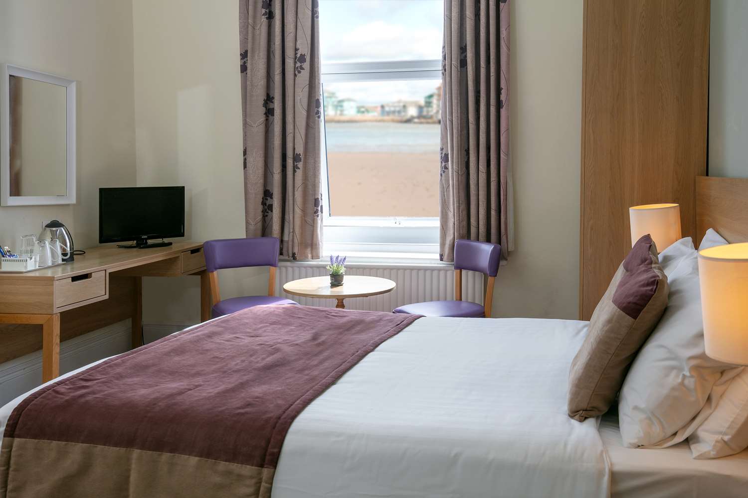 Exmouth Beach Hotel 13/23