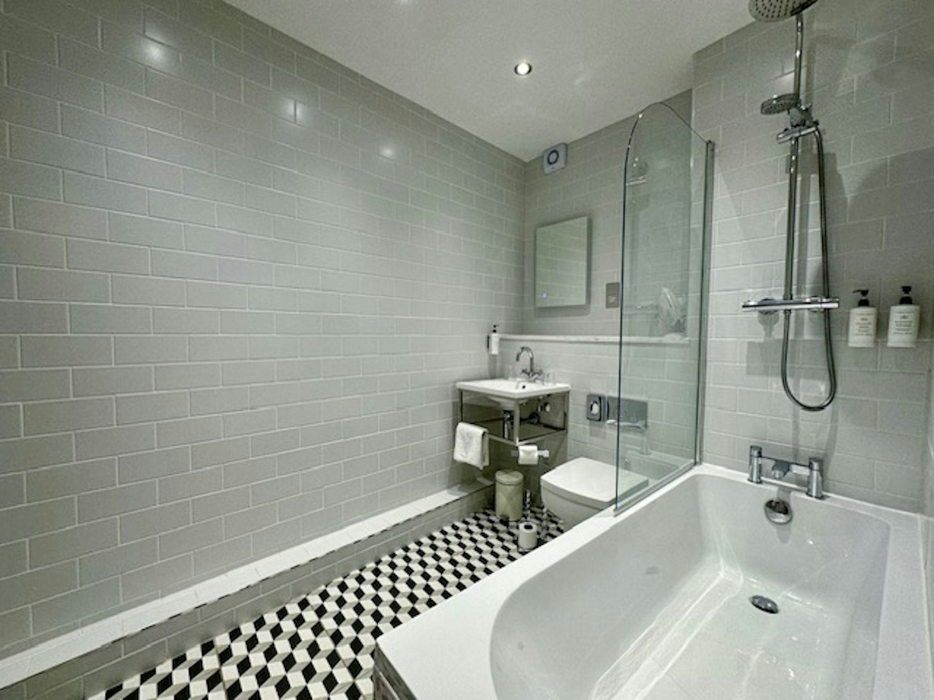 Rugby Hotel 21/22