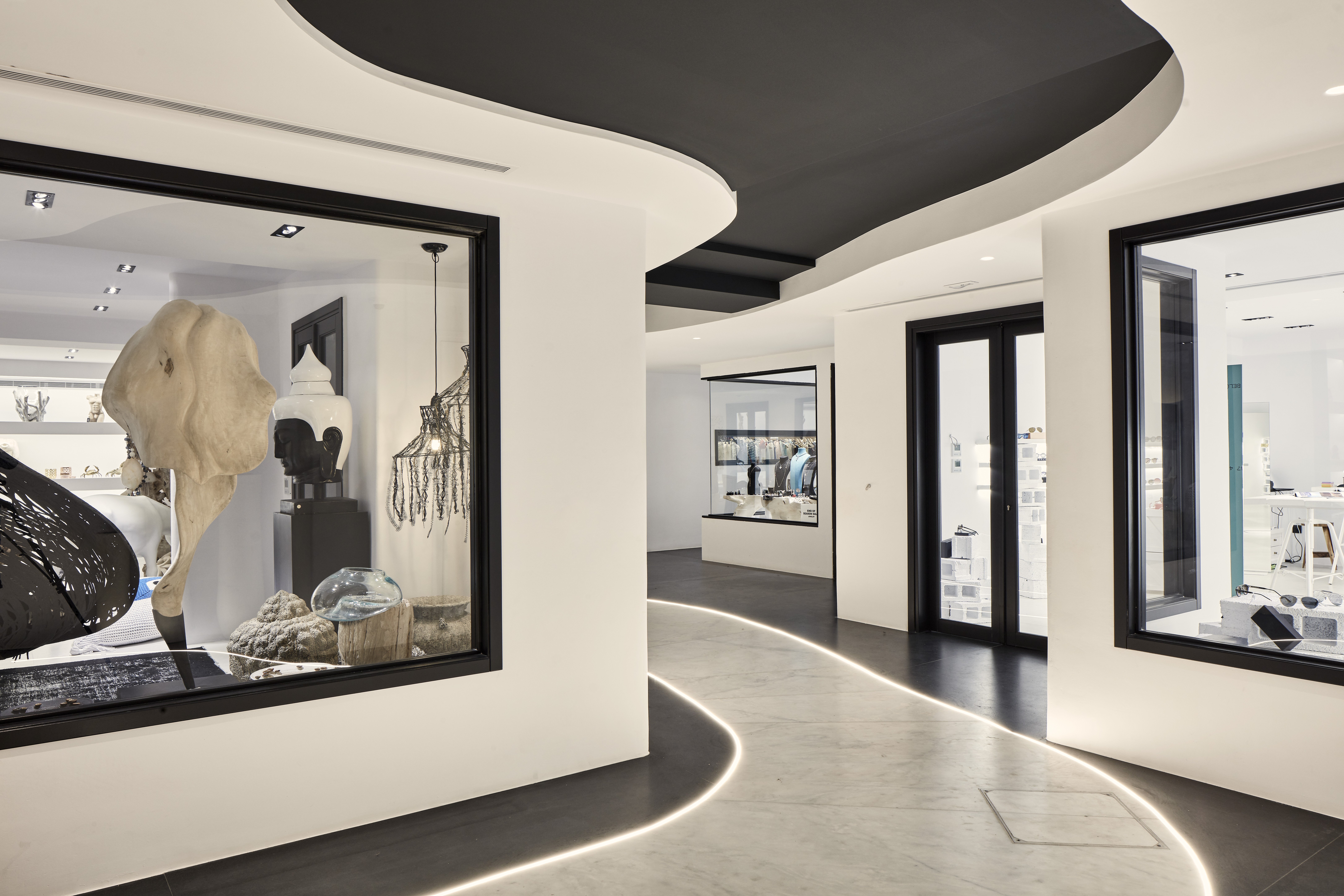 Royal Myconian - Leading Hotels Of The World 37/37
