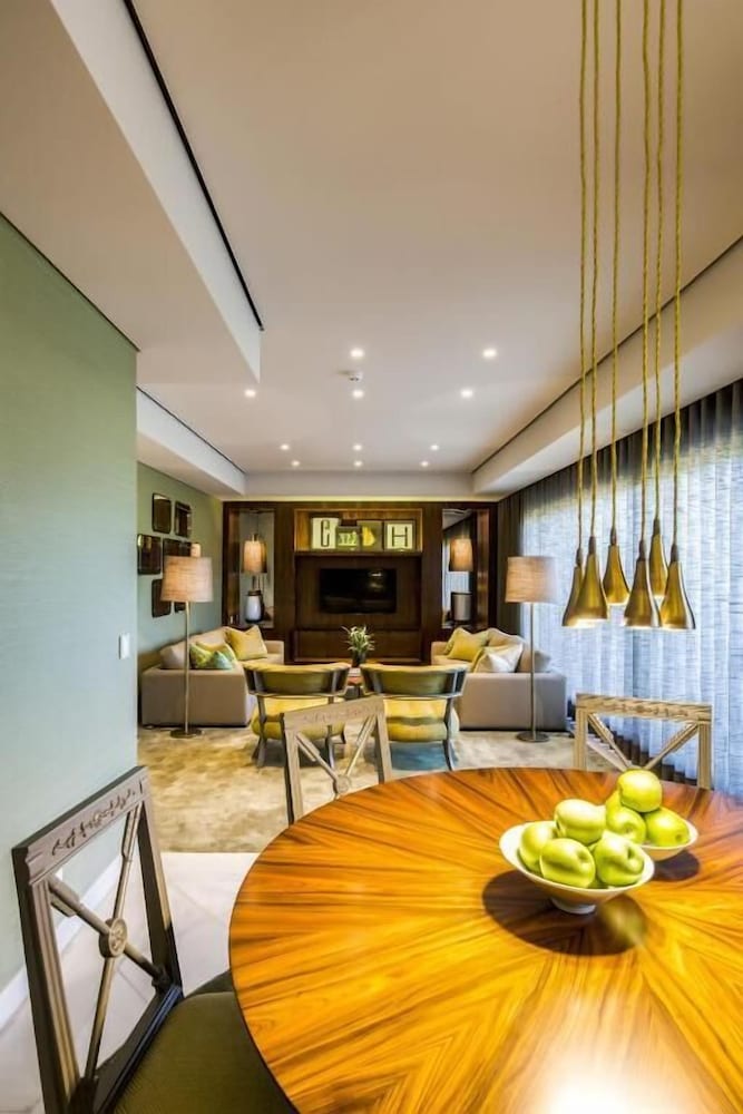 HOTEL CIDNAY 34/51