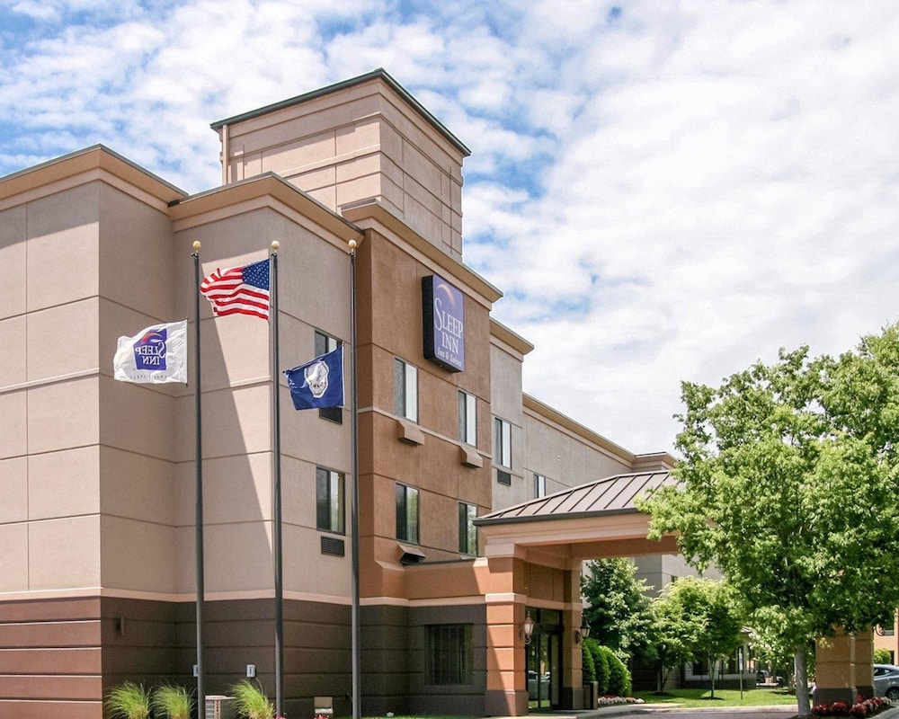 Comfort Inn & Suites Ashland - Richmond North 1/32