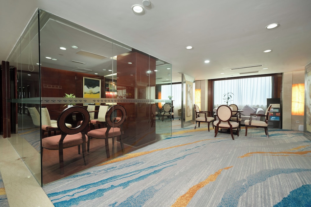 Yanling Hotel 34/50