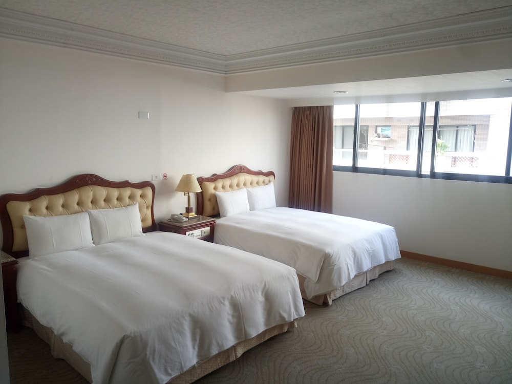 Hua Tong Hotel 16/54