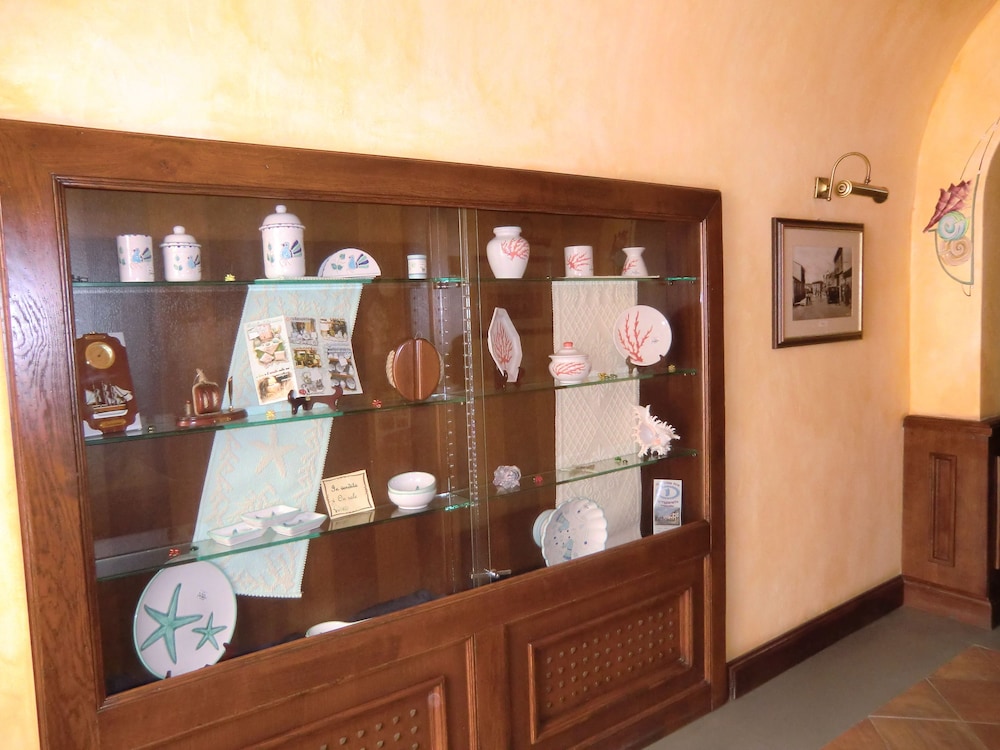Lobby at La Vecchia Fonte, PALAU