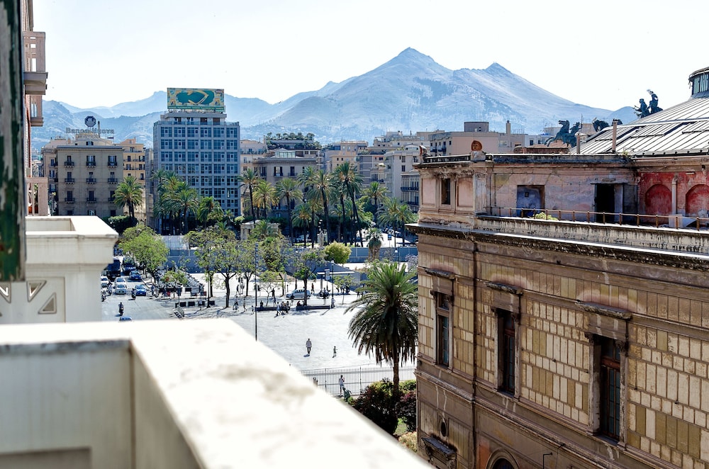 Hotel Garibaldi 3/72