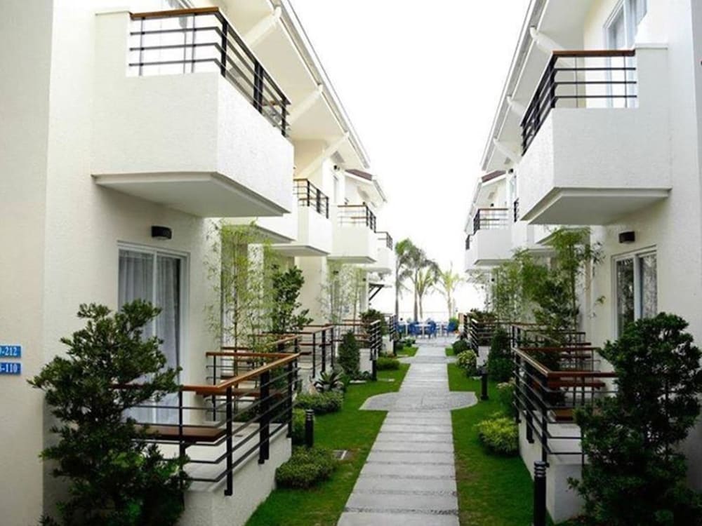 Icove Beach Hotel 12/38