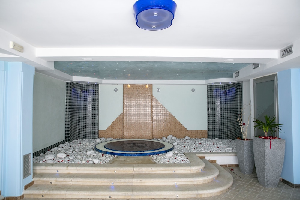 Santangelo Resort & Spa 6/66