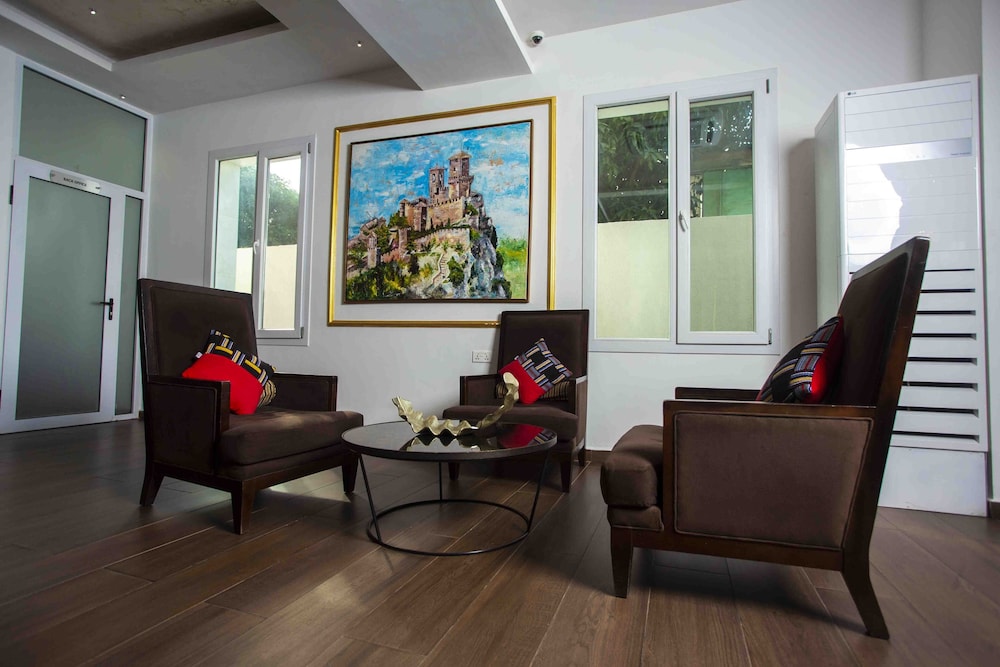 San Marino Hotel Apartment 25/50