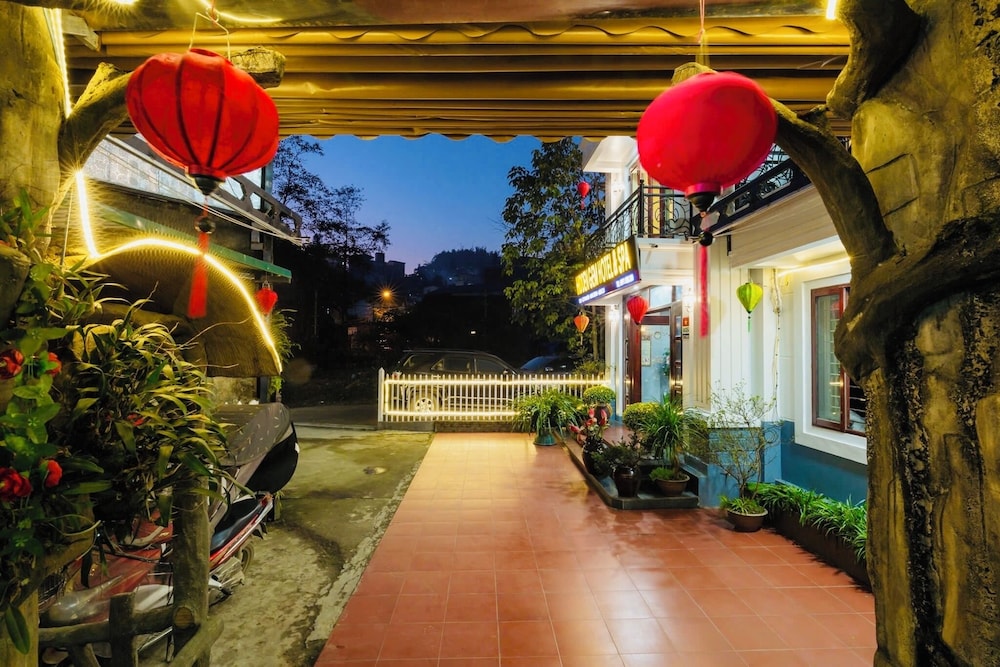 Sapa Friendly Inn & Travel 43/50