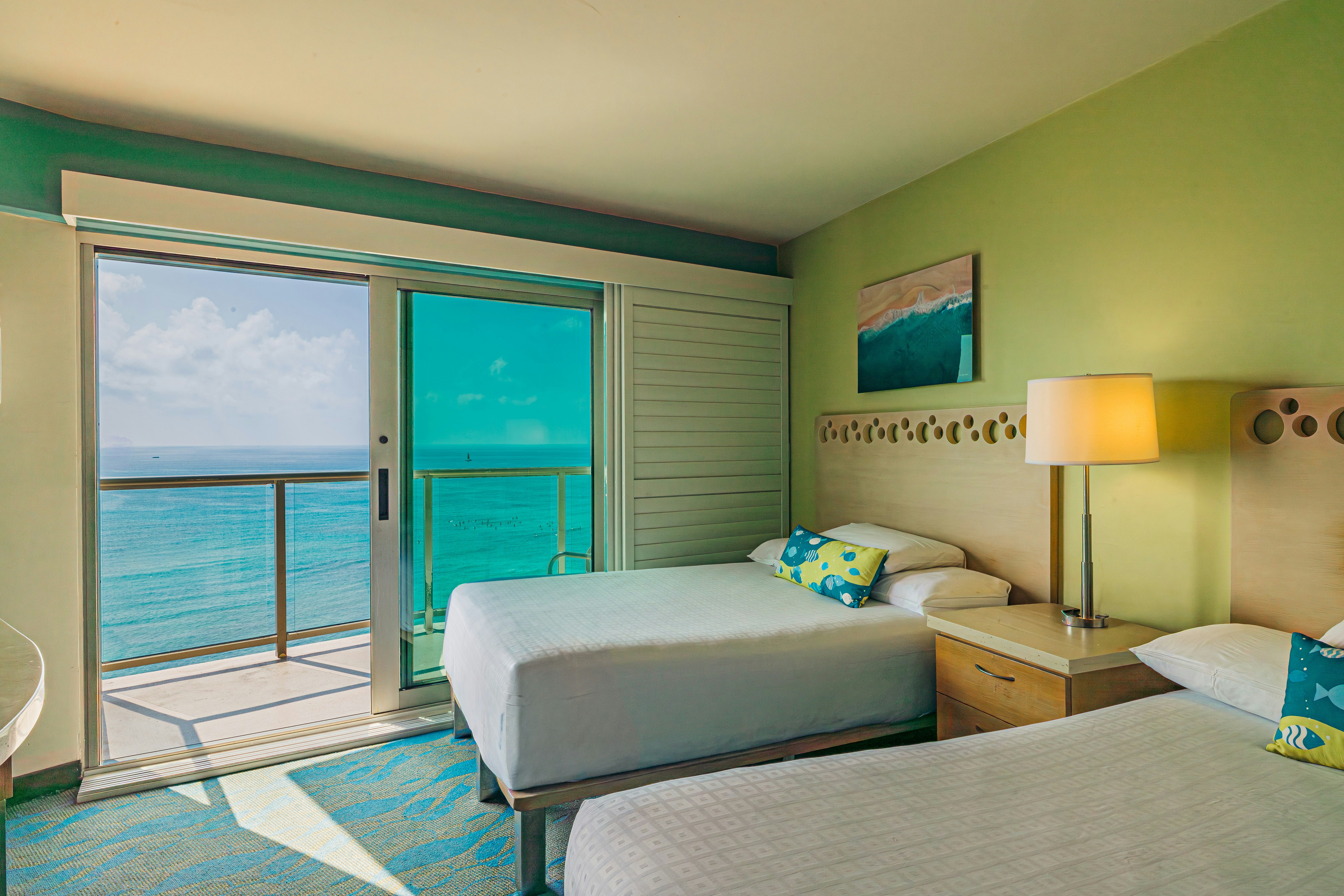 Waikiki Circle Hotel 19/50