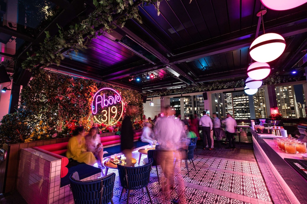 Vibe Hotel Sydney Darling Harbour 47/52