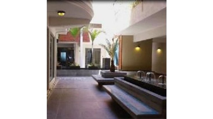 Pereybere Hotel And Apartments 28/44