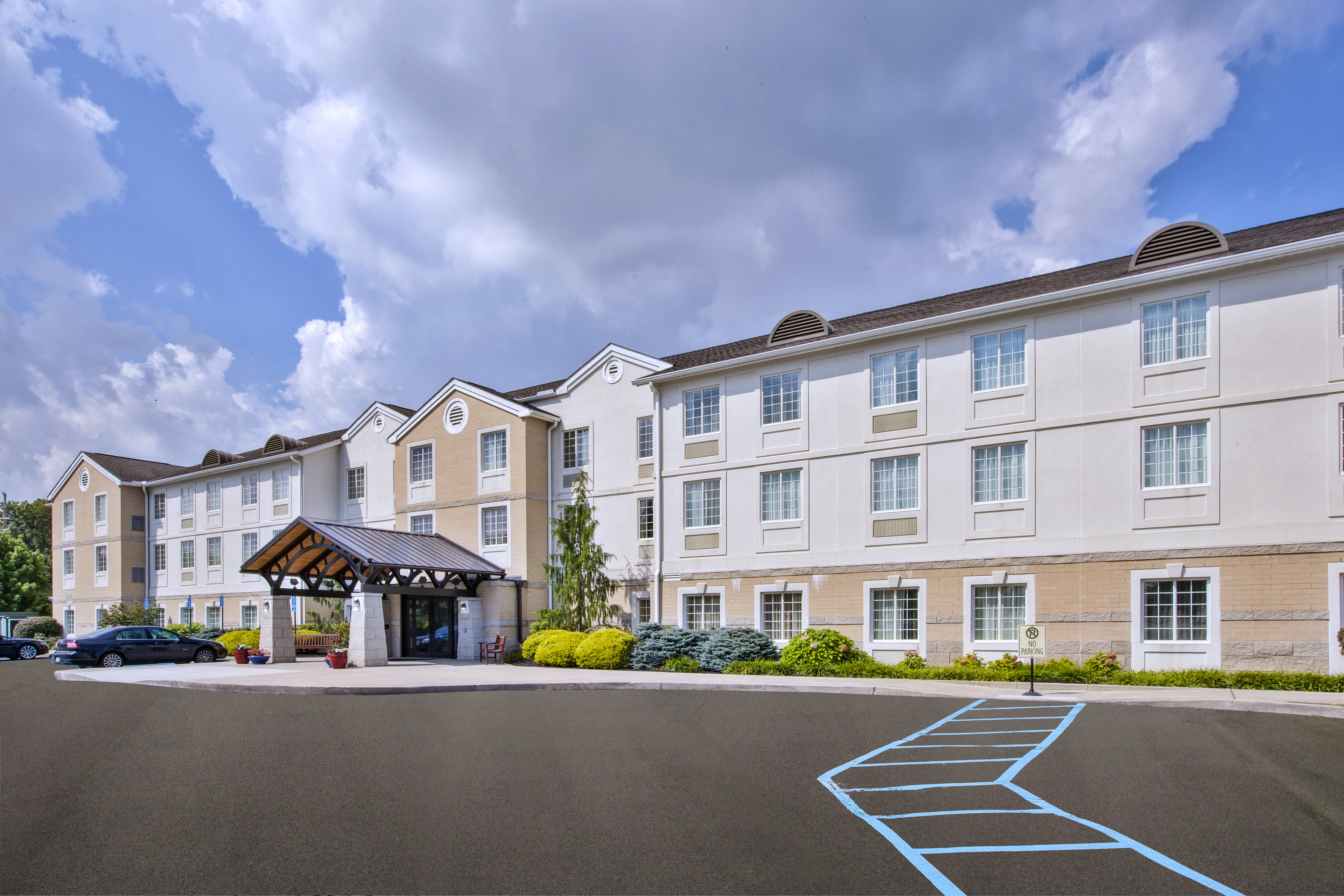 Staybridge Suites Cleveland Mayfield Heights Beachwood 60/68