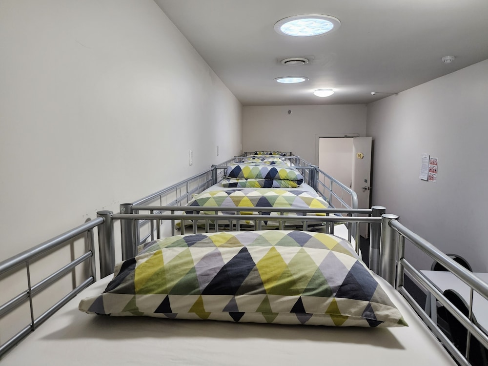 Newton Lodge - Hostel 4/43