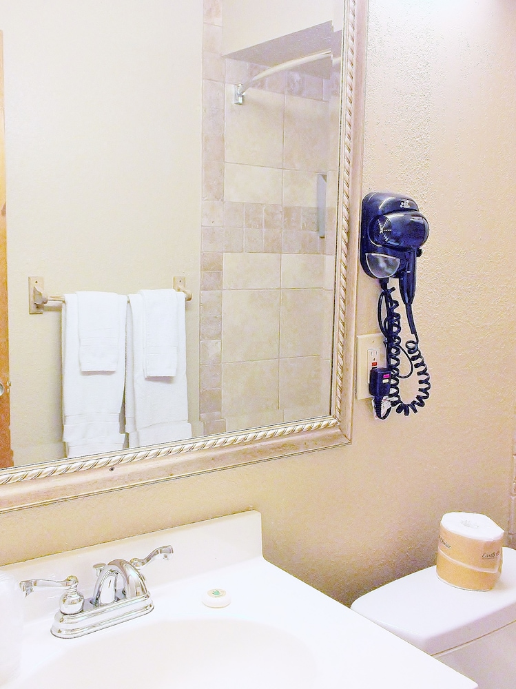 Downtown Value Inn 37/37
