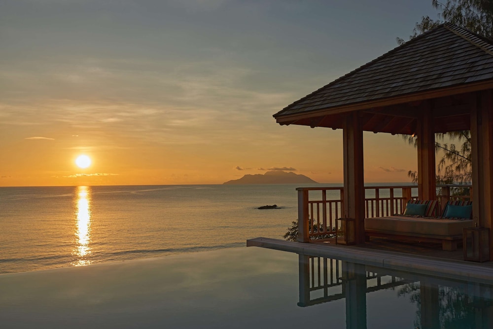 Hilton Seychelles Northolme Resort and Spa 11/94