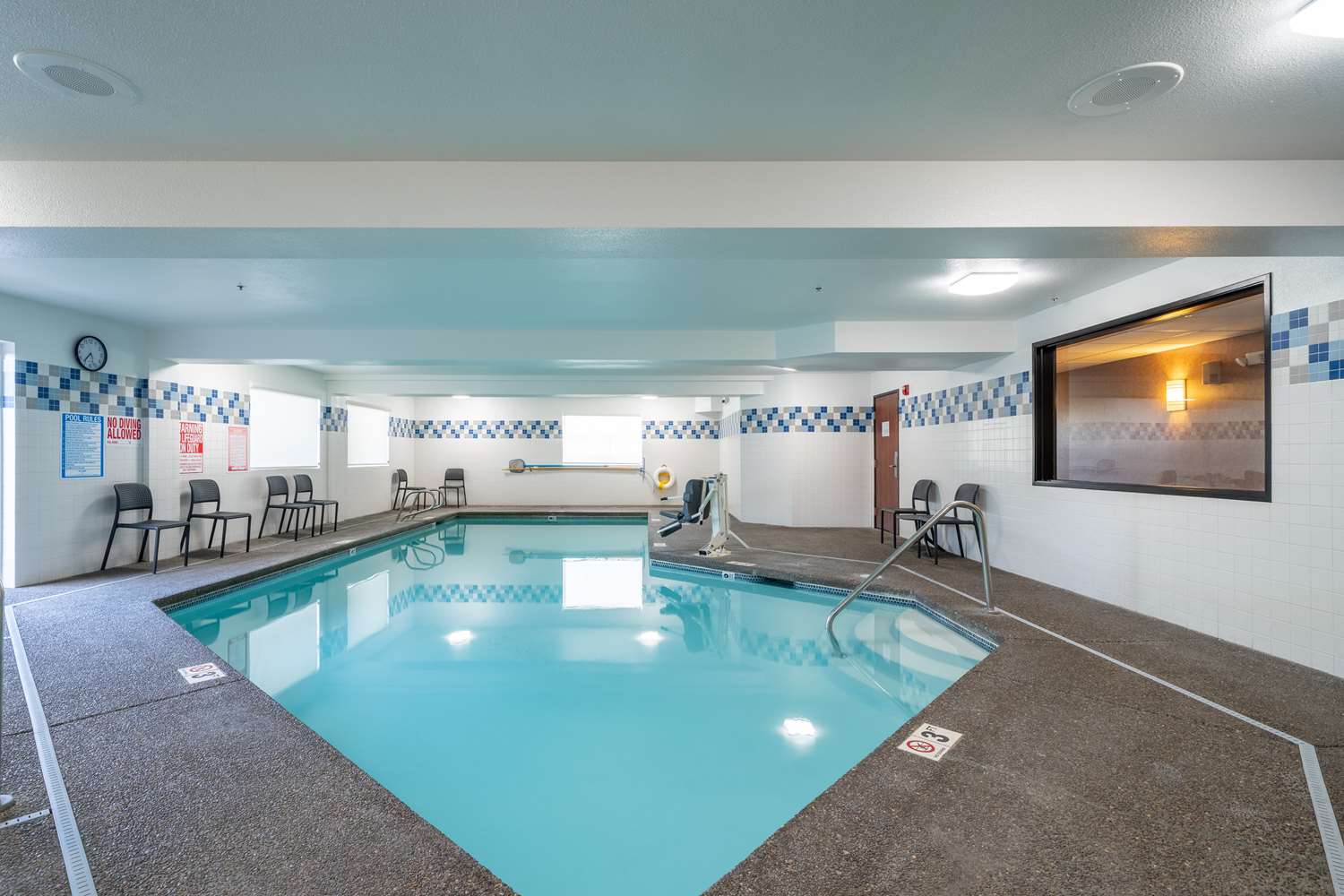 Best Western Lake Oswego/Portland Hotel & Suites 18/38