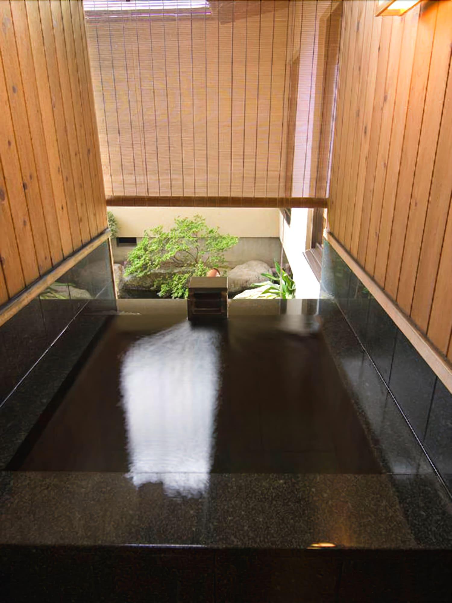 RYOTEI TAKANO 6/15