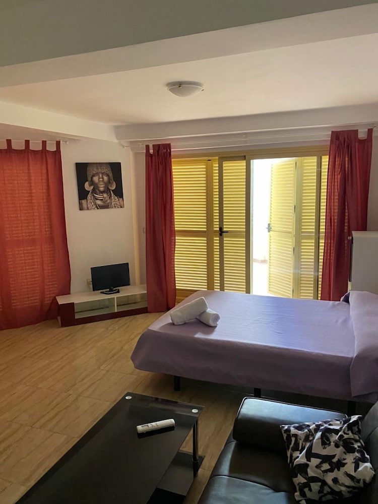 PUERTA DEL SOL TRM only adults 11/45