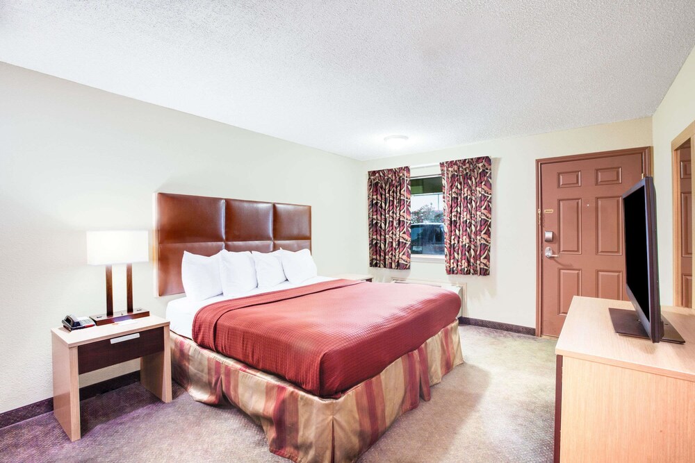 Motel6 Corpus Christi, TX - North 33/59
