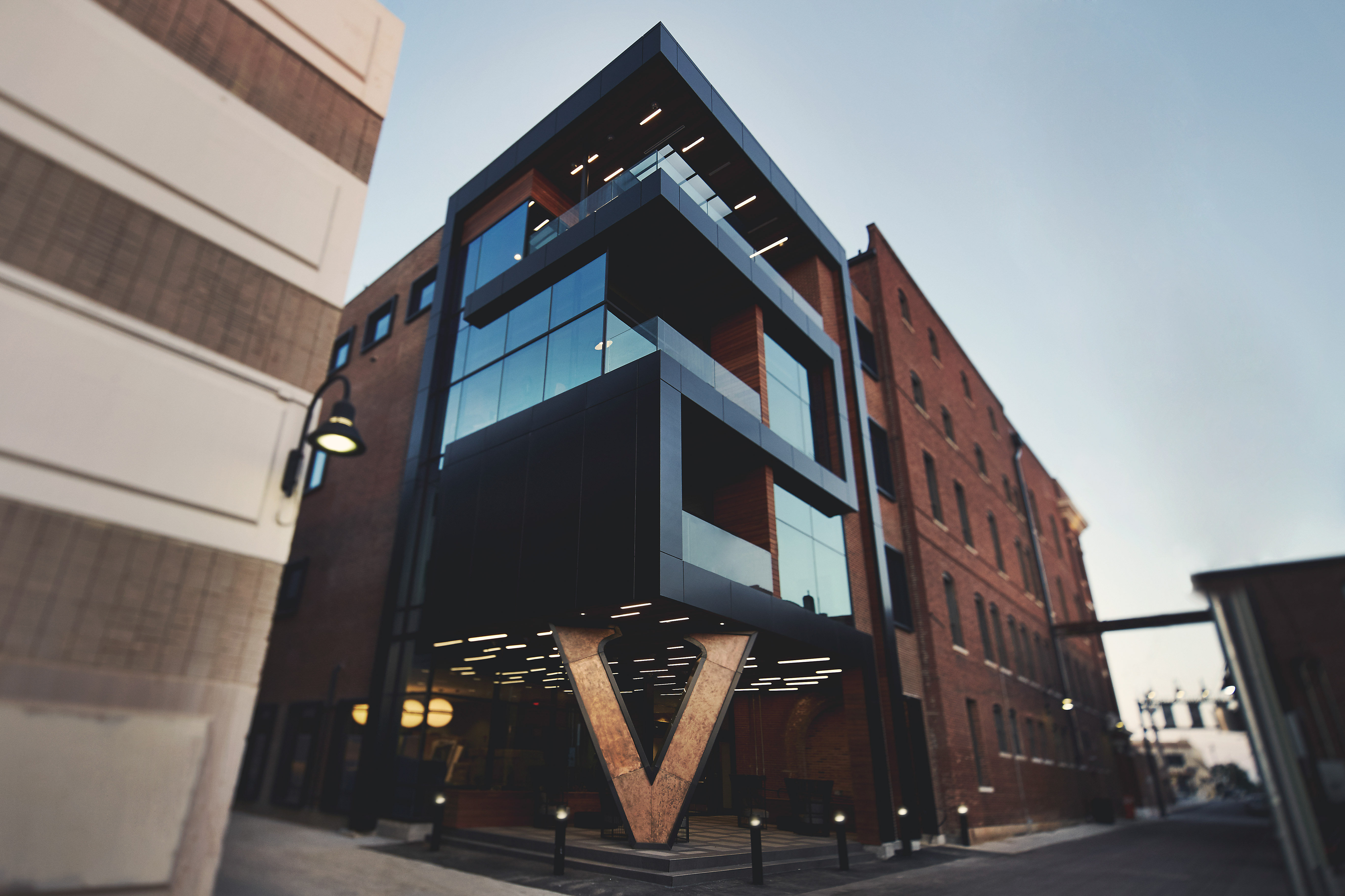 Hotel Vandivort 4/43