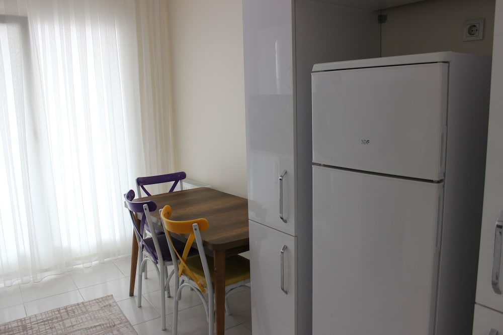 Quars Suite 23/50