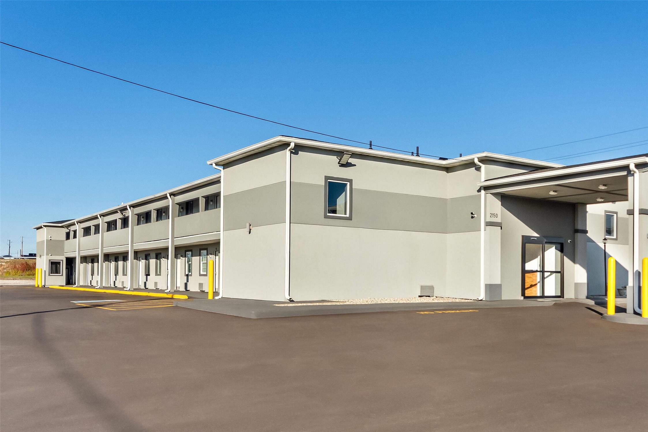 Days Inn By Wyndham Indianapolis East Post Road 49/54
