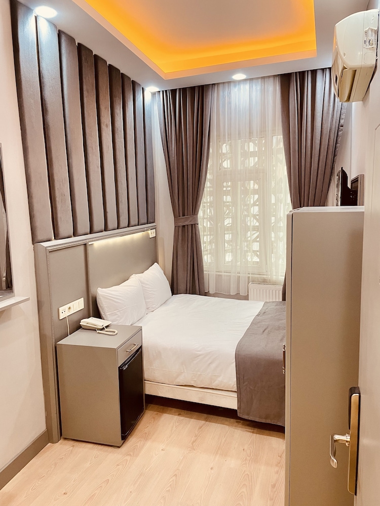 HURRIYET HOTEL 18/47