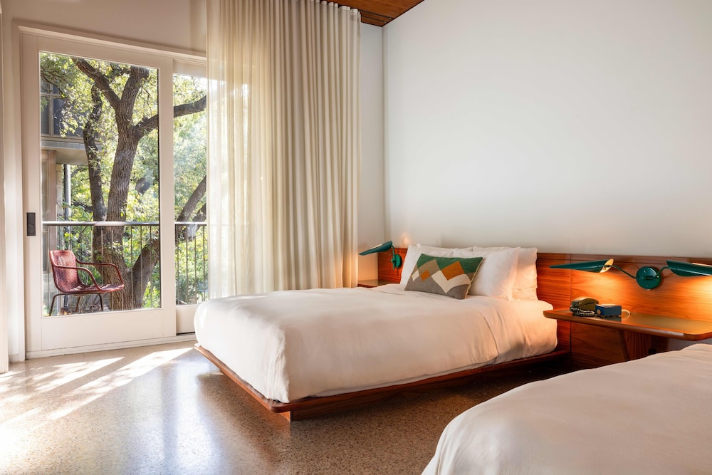 Room, 2 Queen Beds