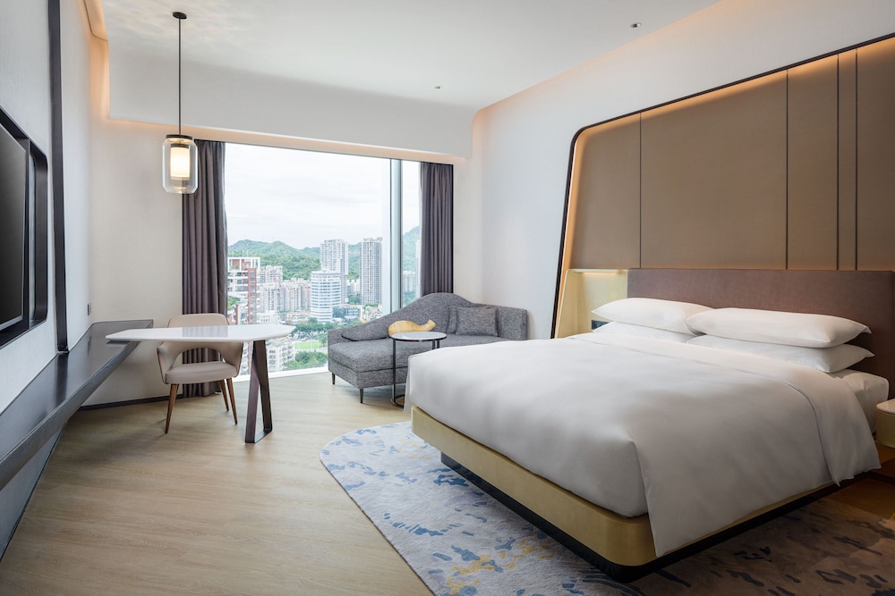 Renaissance Zhuhai Hotel 13/50