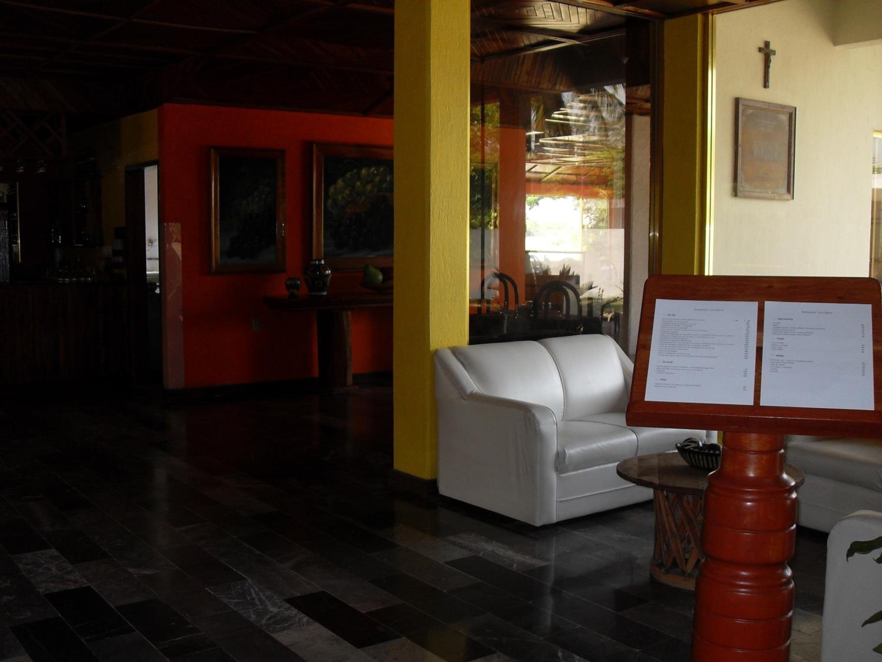 Hotel El Doral 8/41