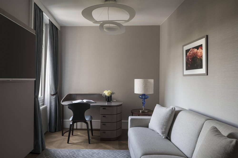 THE RITZ-CARLTON HOTEL DE LA PAIX GENEVA 31/45