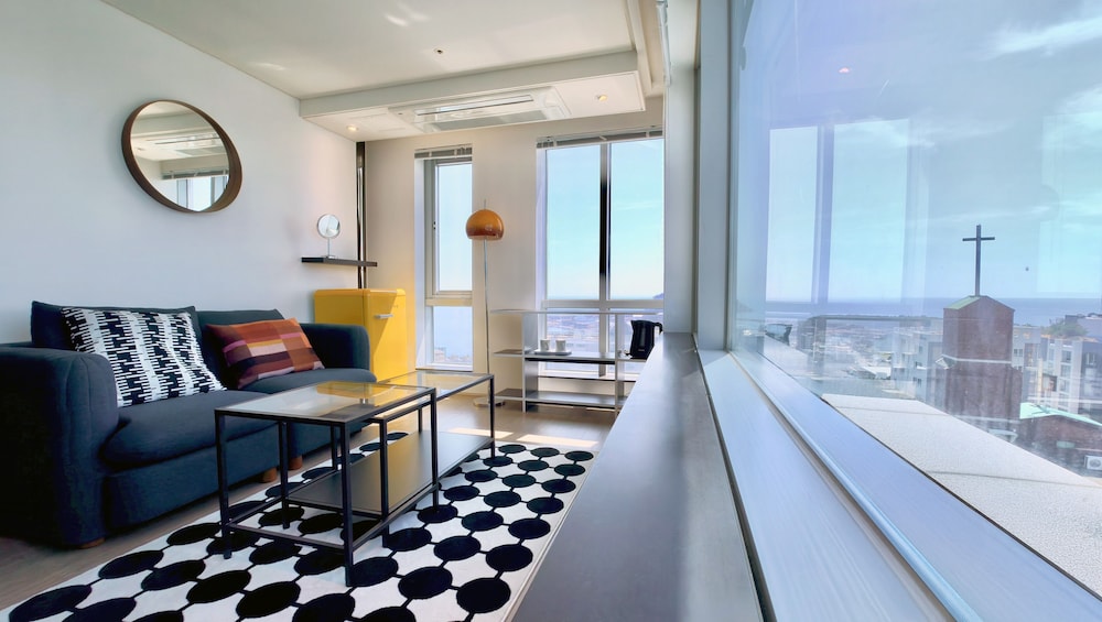 The First70 Hotel 39/50