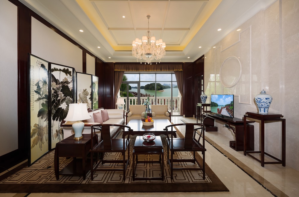 New Century Hotel Guian Guizhou 15/33