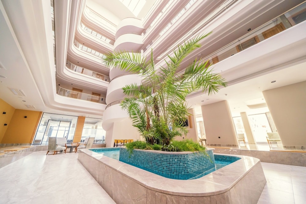 Premier Nergis Beach Hotel 48/50