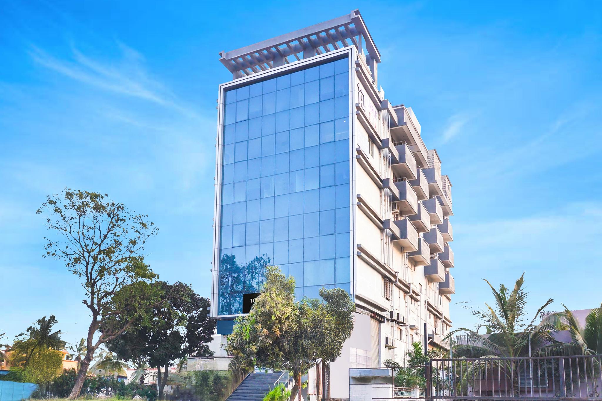 Super Townhouse Lohegaon Near Pune Airport formerly Landmark Regency 2/29