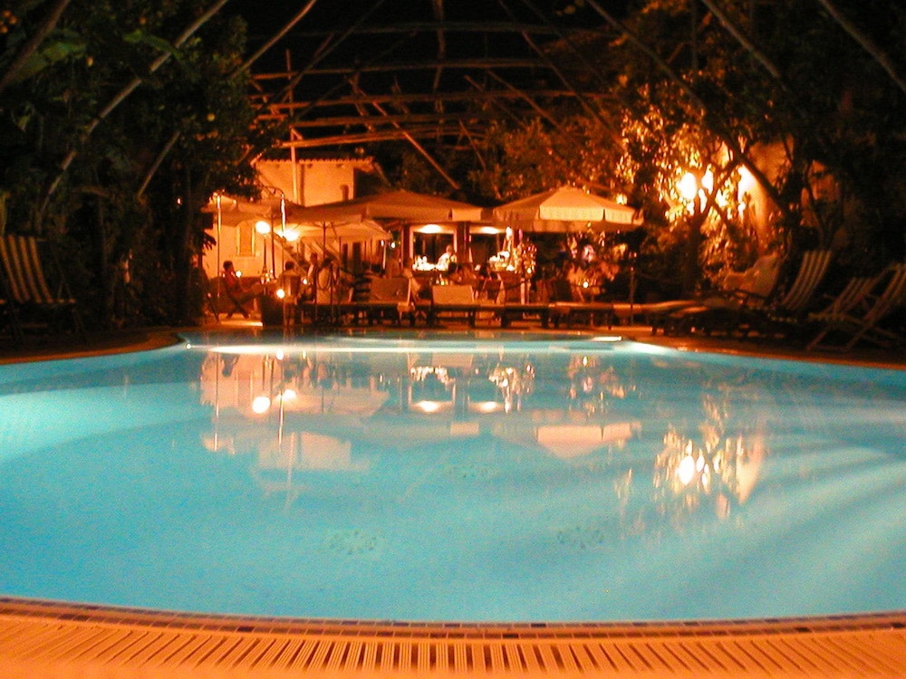 VILLAGGIO VERDE 1/52