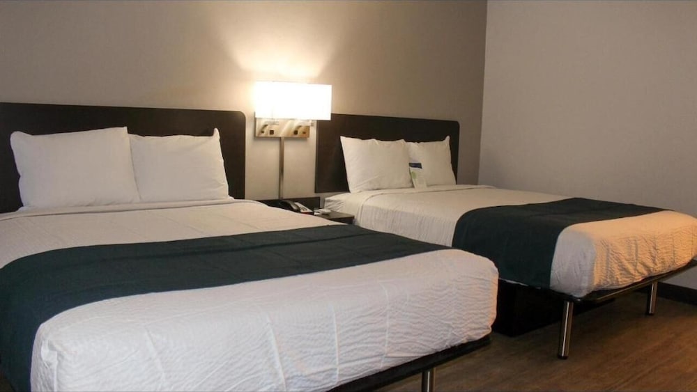 Motel6 Tucson, AZ- Downtown 31/53