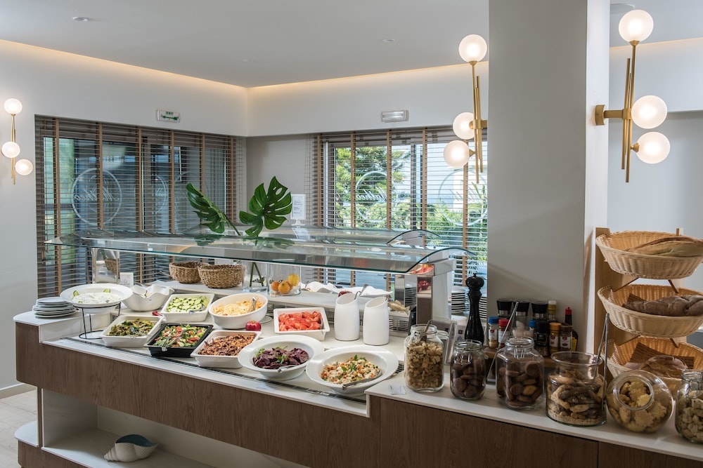 Matheo Hotel Villas & Suites 39/49