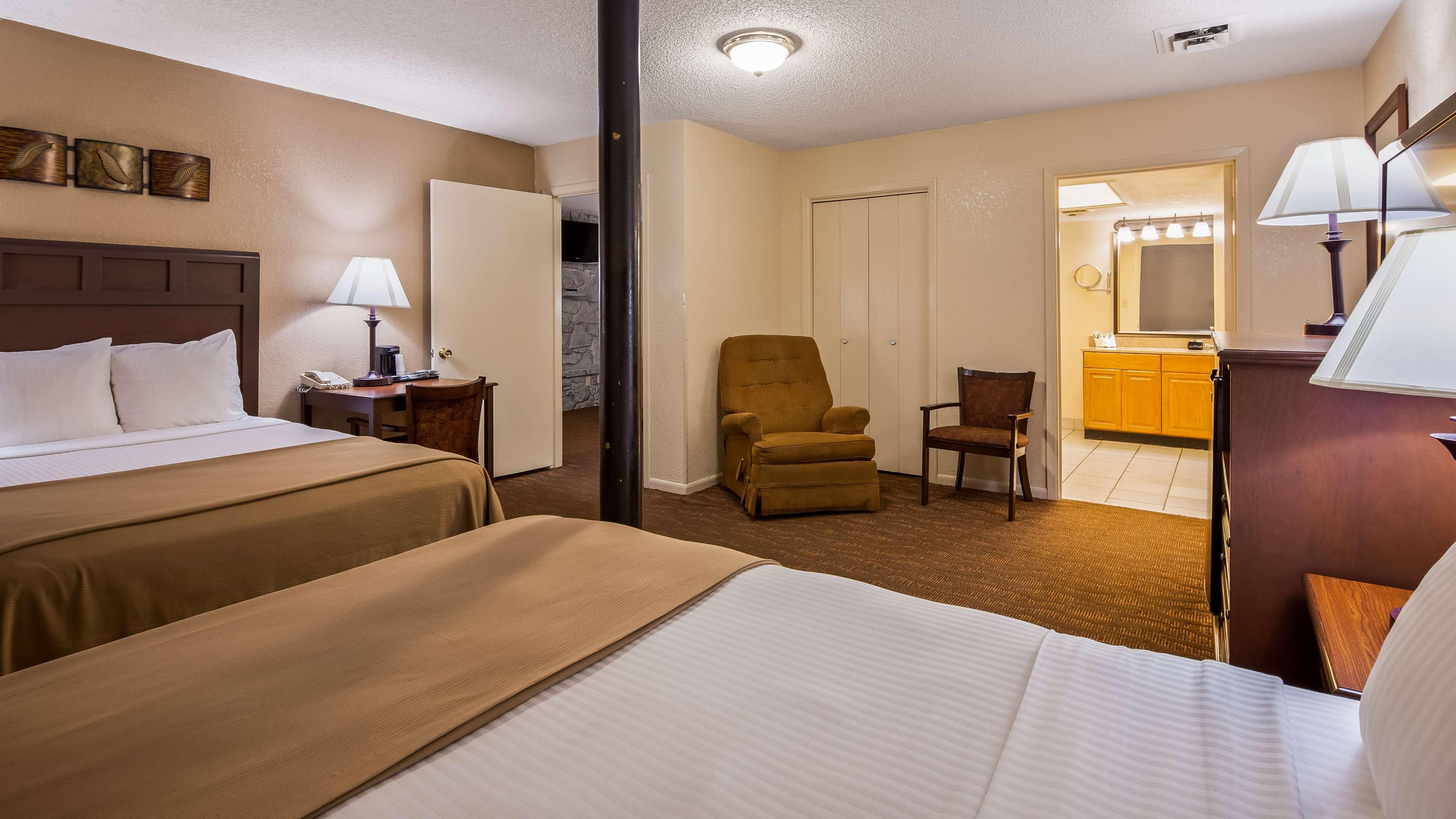 Suite, King and Double Bed, with Extra Double Bed