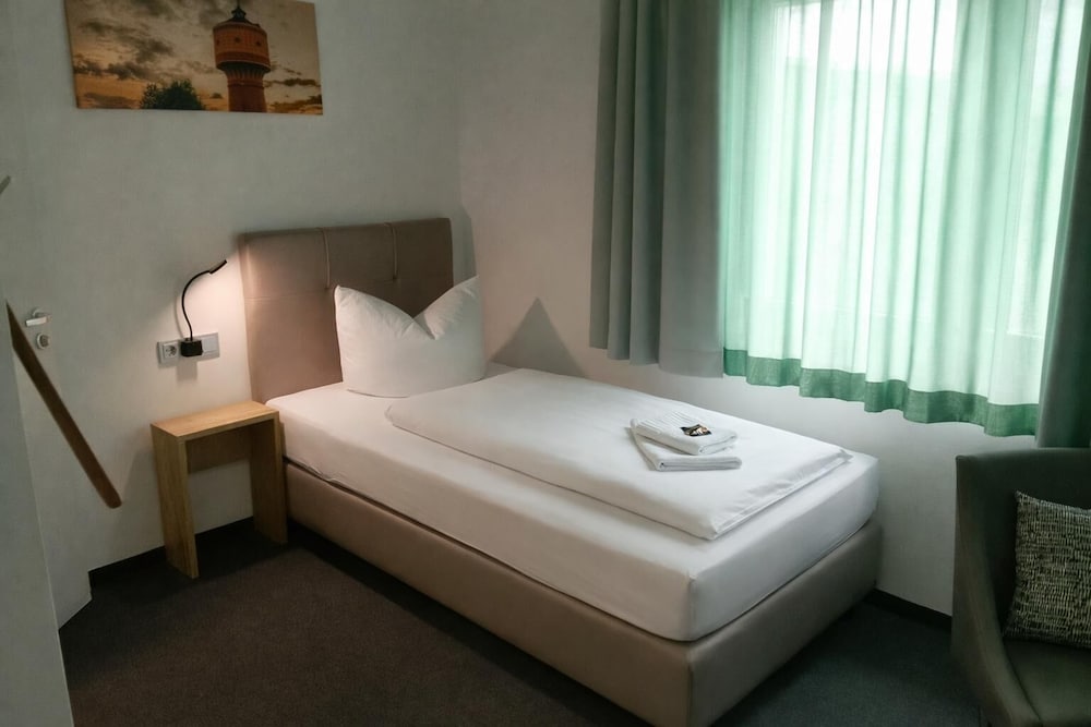 Hotel Deutsches Haus 9/36