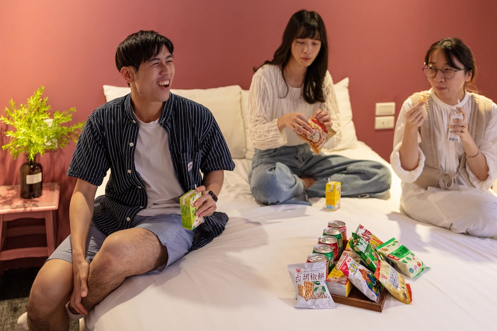 Cho Hotel 3 10/50