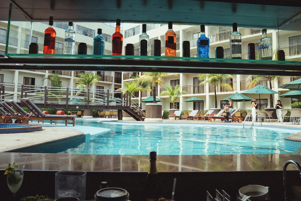 Afago Mareiro Hotel 8/88