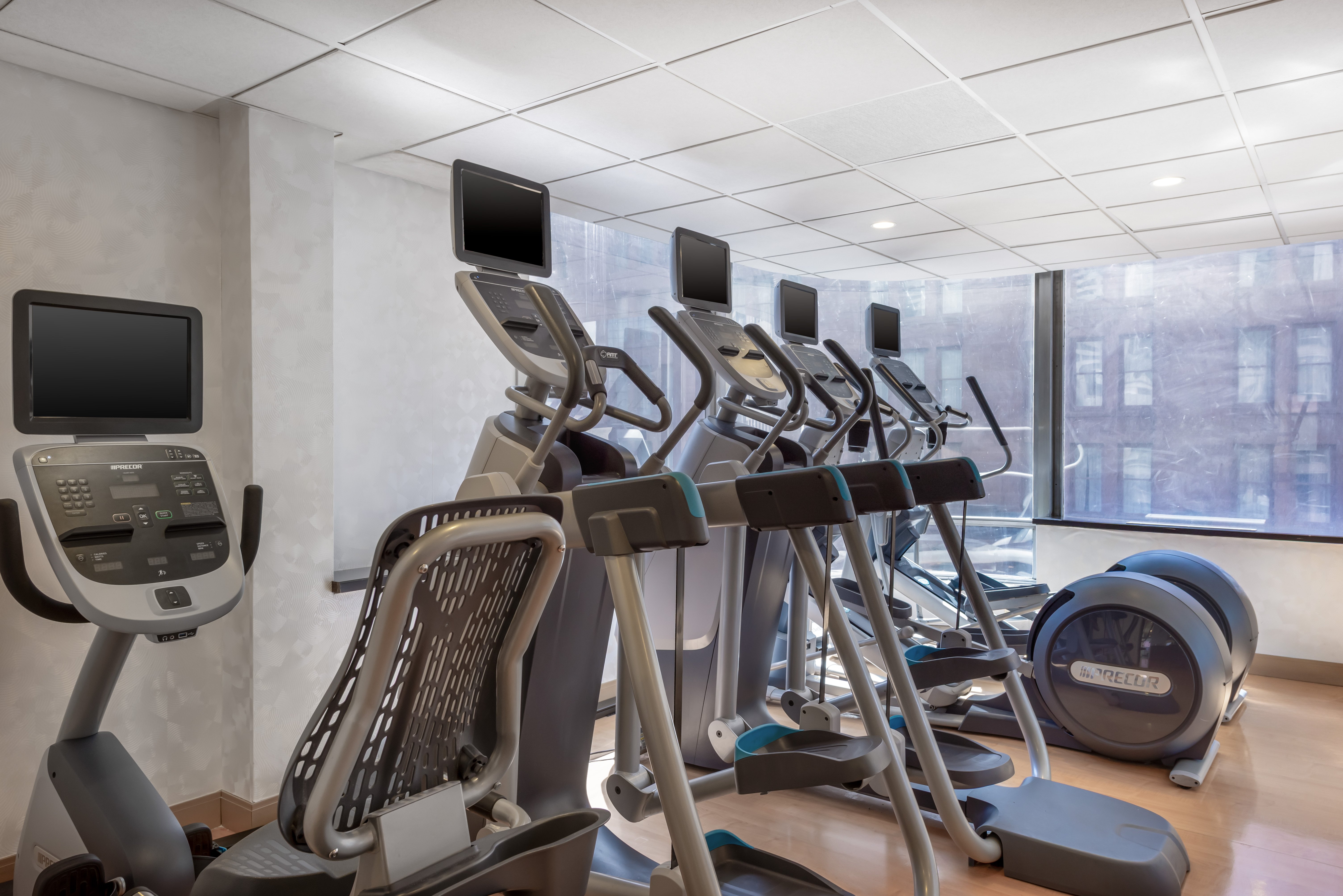 Holiday Inn Express Denver Downtown 24/44