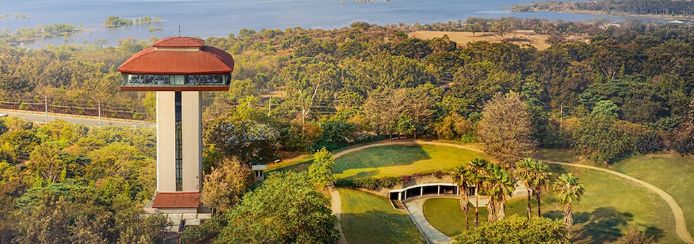 Golkonda Resorts Spa 44/49