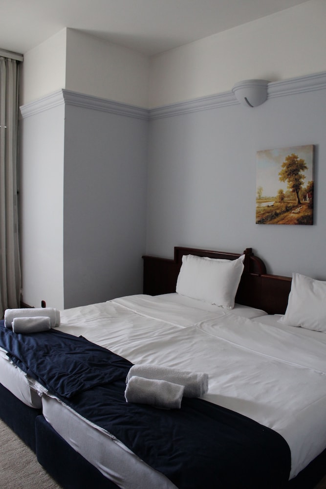 Garni Hotel Jugoslavija 13/62
